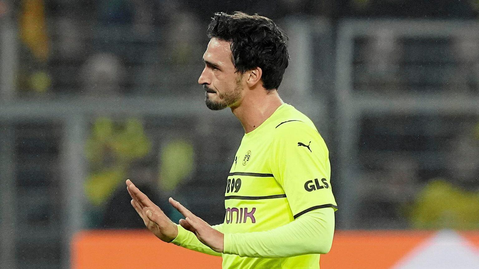 Mats Hummels ostro ocenił swoją czerwoną kartkę. „To absurdalnie zła decyzja” Obraz wpisu