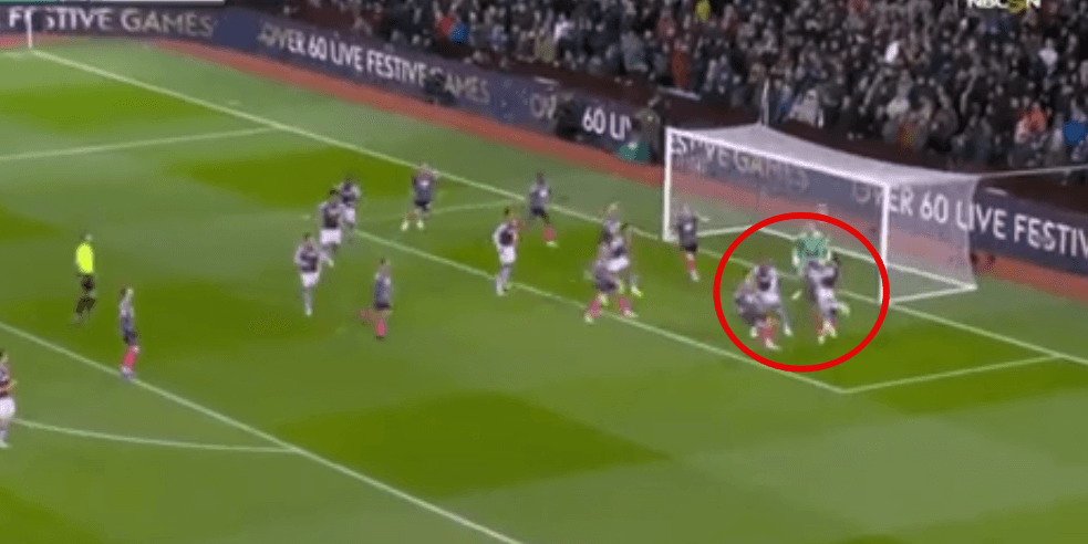 Matty Cash z asystą w meczu Aston Villi! Przytomne zachowanie po dośrodkowaniu [WIDEO] Obraz wpisu