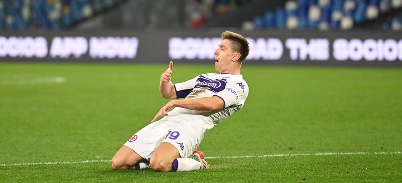 Udany powrót Krzysztofa Piątka na włoskie boiska. Trener Fiorentiny chwali Polaka Obraz wpisu