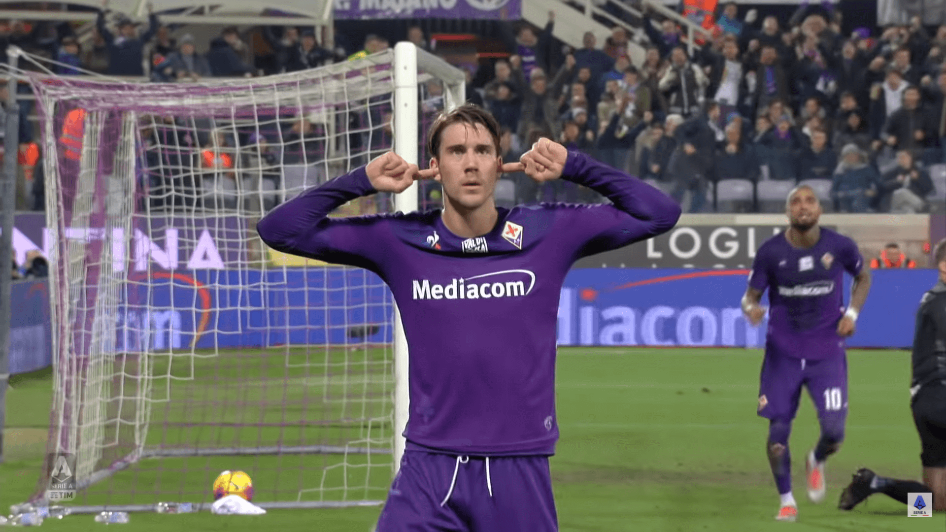 Kolejny Polak w Fiorentinie? Włoski klub planuje szybko znaleźć zastępstwo za Dusana Vlahovicia Obraz wpisu