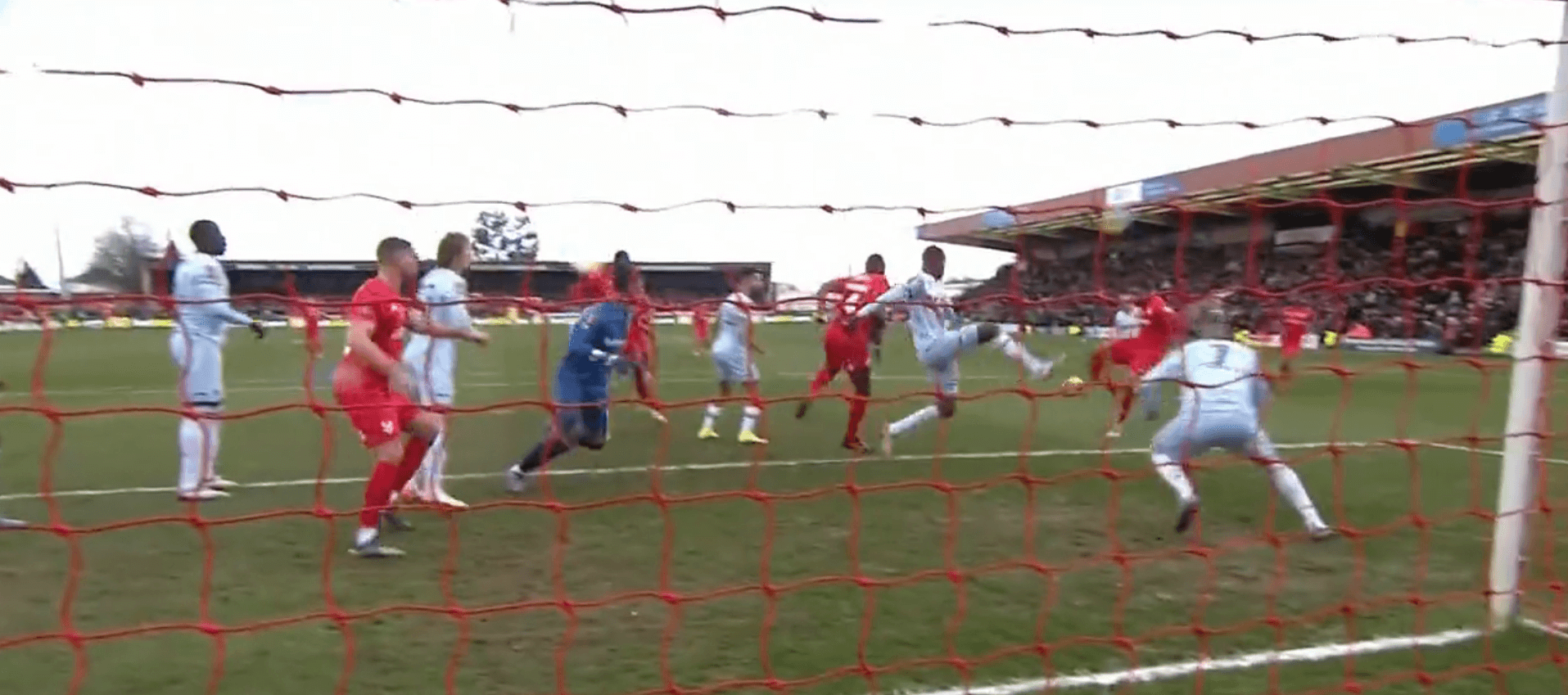 Szóstoligowiec prowadzi z West Hamem! Kibice oszaleli [WIDEO} Obraz wpisu