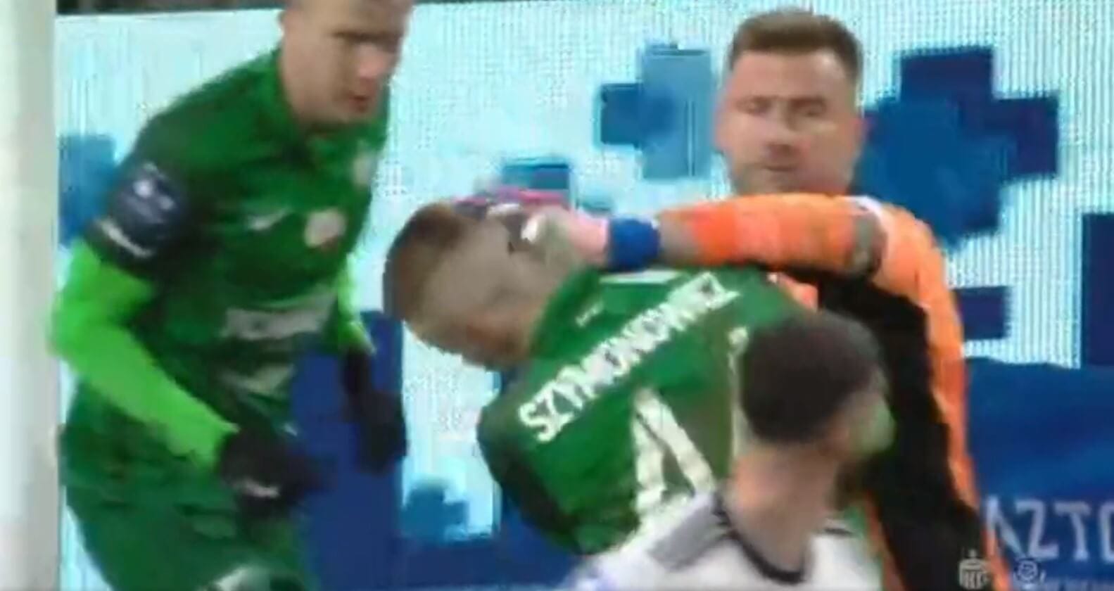Artur Boruc wylatuje z boiska. Zachowanie niegodne byłego reprezentanta [WIDEO] Obraz wpisu