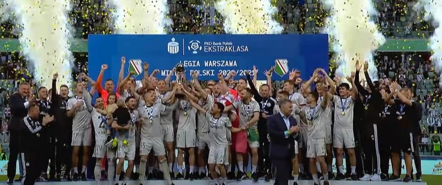 Kto zdobędzie tytuł mistrza Polski? Końcówka Ekstraklasy i siedem finałów przed trzema drużynami Obraz wpisu