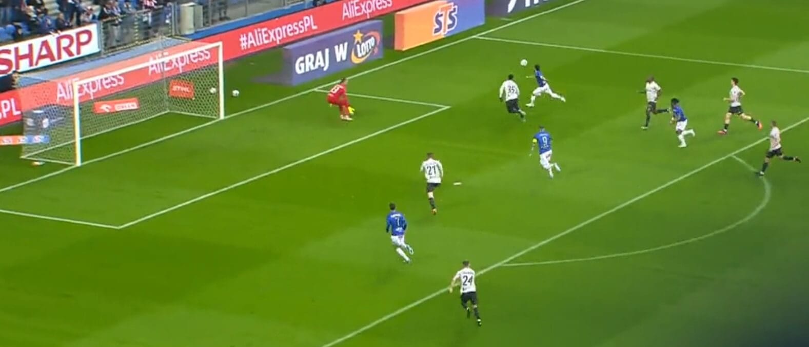 Kolejorz prowadzi z Górnikiem Łęczna. Piękna asysta Pereiry [WIDEO] Obraz wpisu