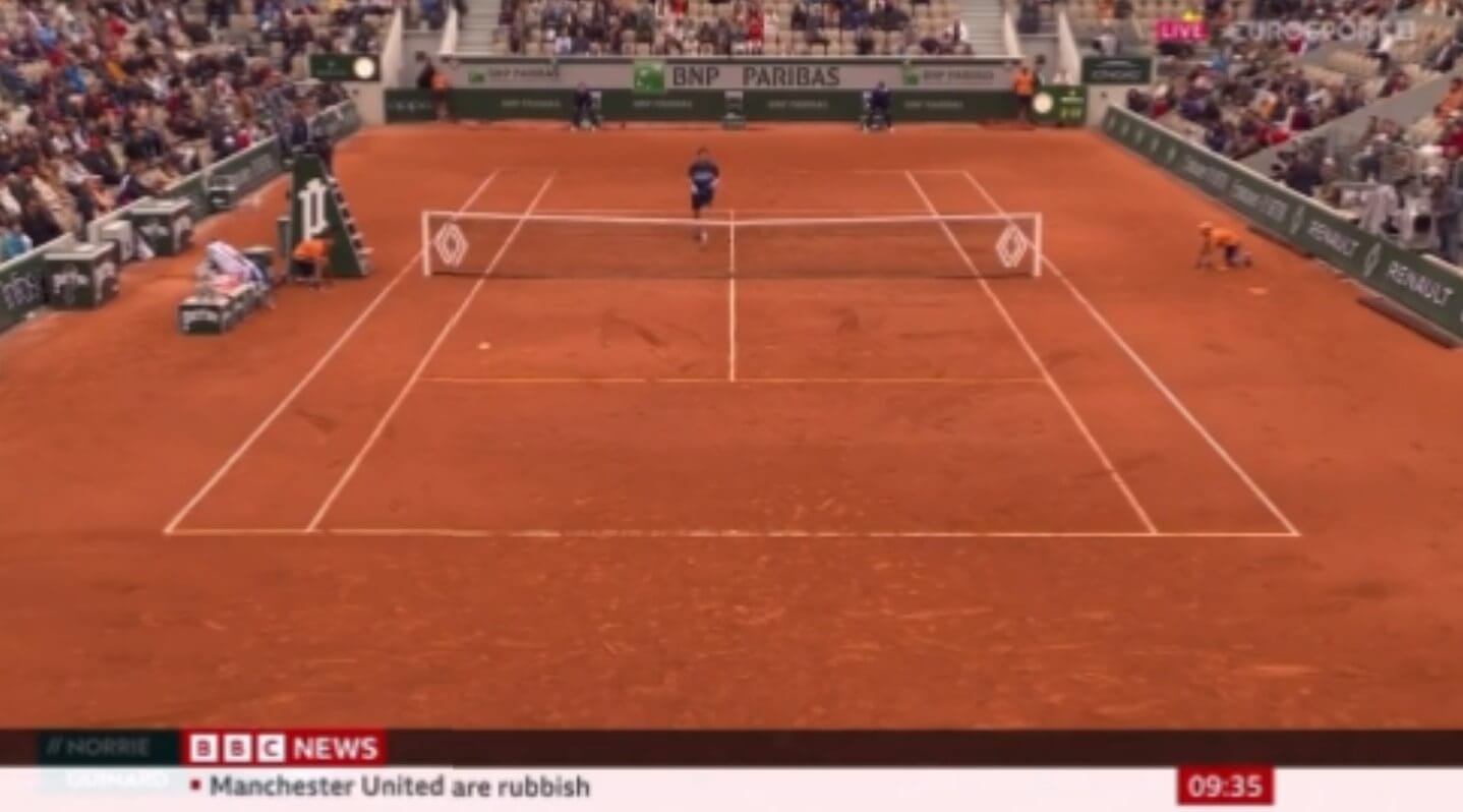 „Manchester United jest bezużyteczny”. Nietypowa wiadomość na pasku BBC News [WIDEO] Obraz wpisu