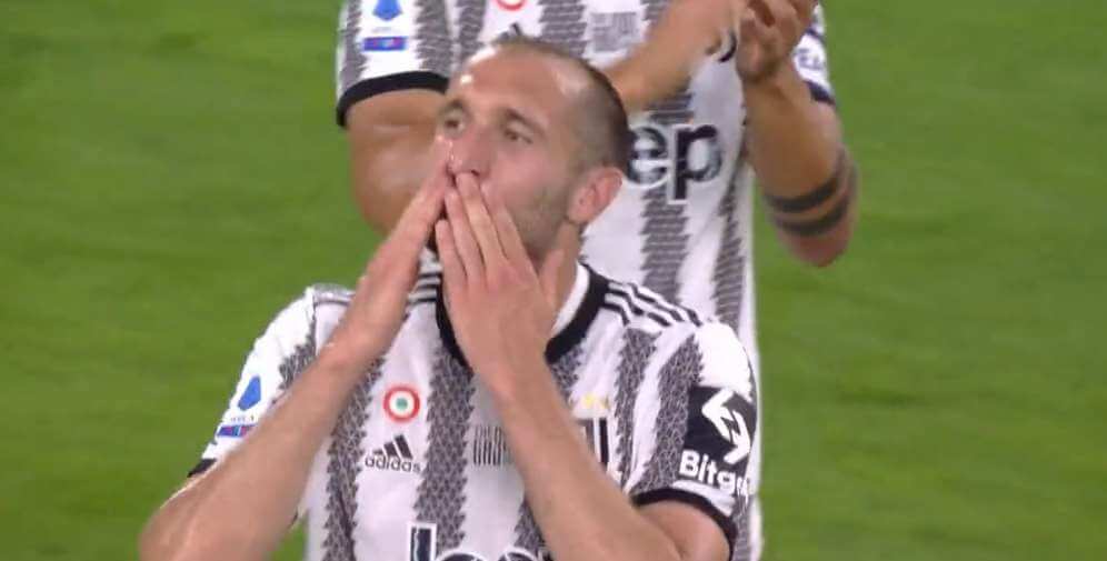 Giorgio Chiellini po siedemnastu latach odchodzi z Juventusu. Piękne sceny na Allianz Stadium [WIDEO] Obraz wpisu