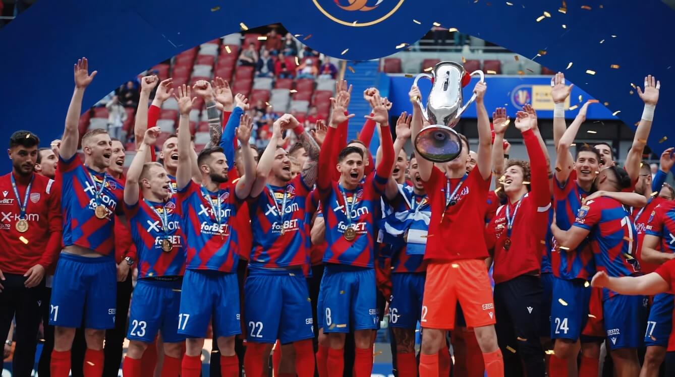 Piłkarz Lecha Poznań ostro po porażce w finale Pucharu Polski. „Raków zniszczył nas mentalnie” Obraz wpisu