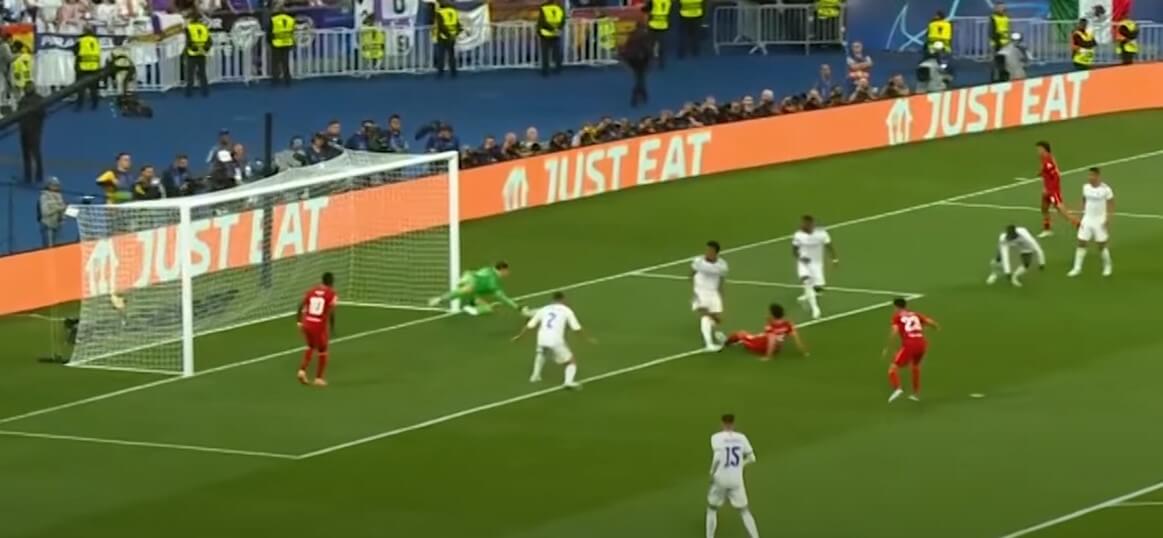 Thibaut Courtois wybronił mecz Realowi Madryt. Kompilacja interwencji Belga [WIDEO] Obraz wpisu