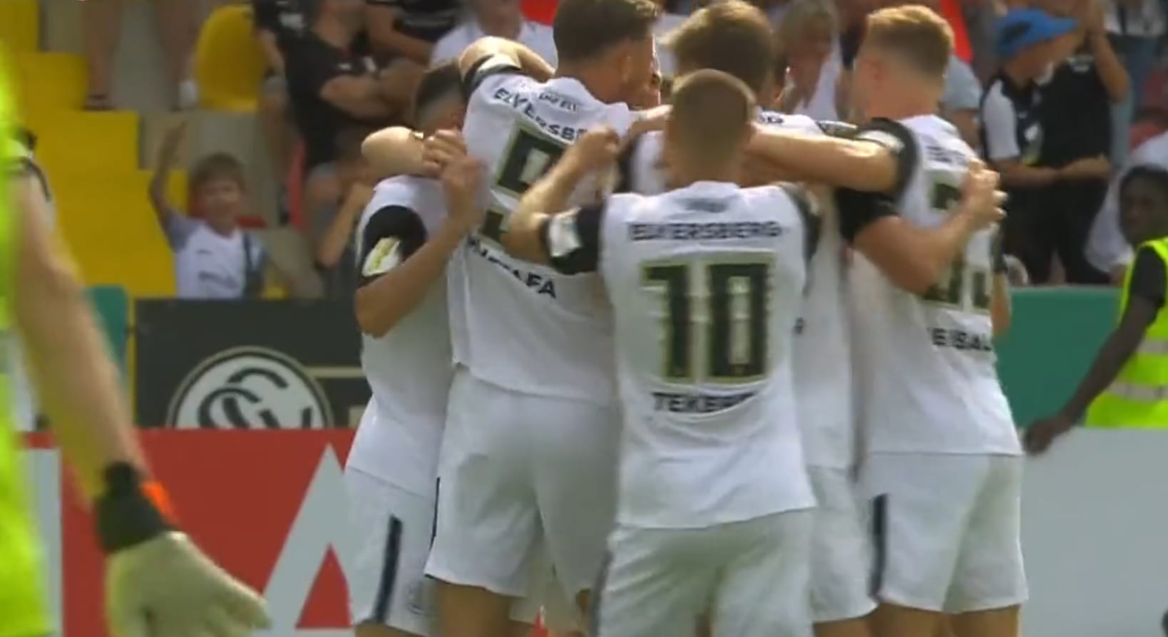 Niespodzianka w 1/32 finału Pucharu Niemiec. Bayer odpadł z beniaminkiem III ligi! [WIDEO] Obraz wpisu