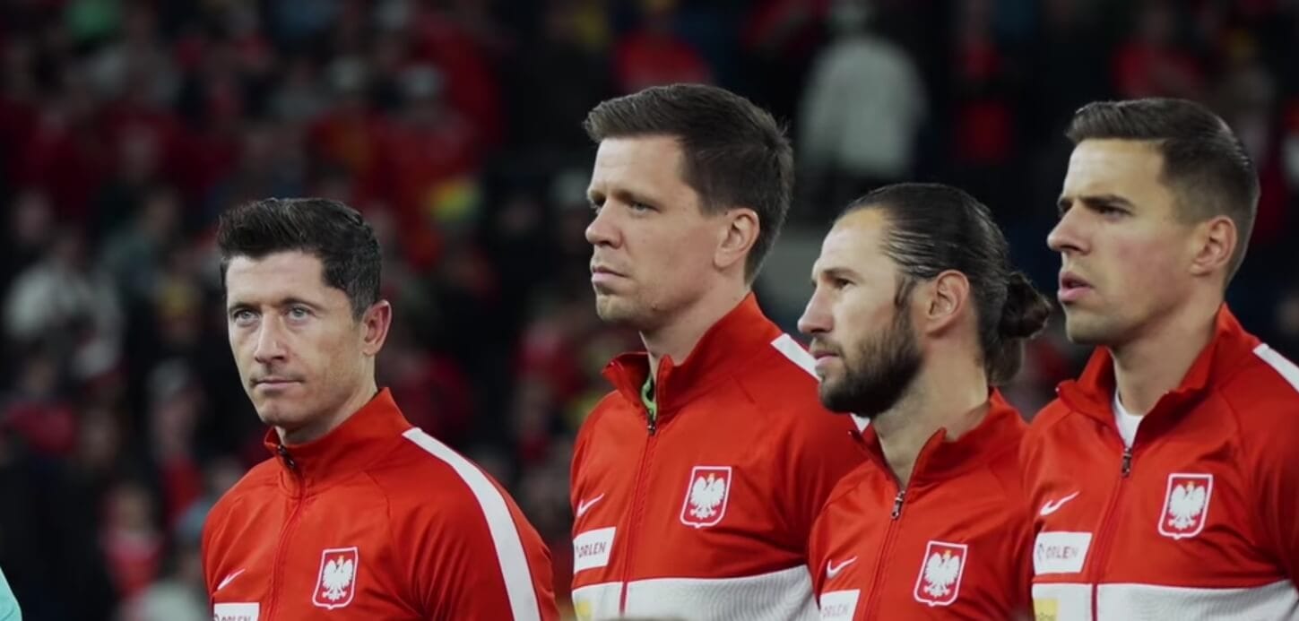 Kluczowi piłkarze reprezentacji Polski postawili ultimatum. Albo oni, albo Czesław Michniewicz Obraz wpisu