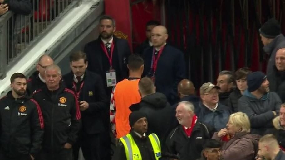 Cristiano Ronaldo zszedł do szatni przed końcowym gwizdkiem. Jest komentarz Erika ten Haga Obraz wpisu