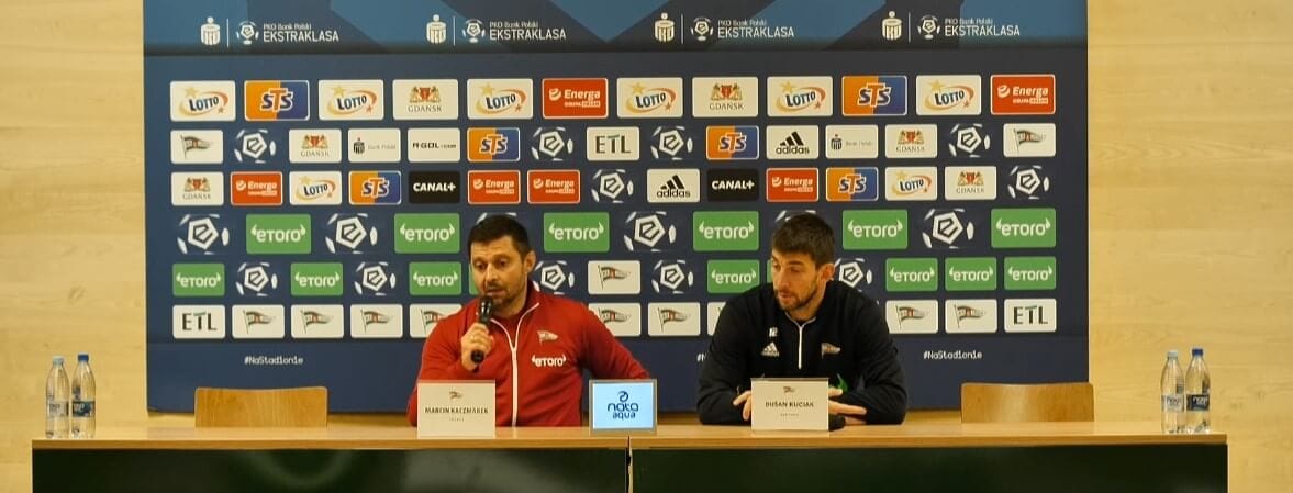 Trener Lechii Gdańsk o słabej postawie zespołu. „To nie jest komfortowa sytuacja” Obraz wpisu