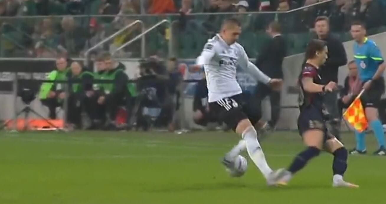 Były zawodowy sędzia przejechał się po Arturze Jędrzejczyku. „Szanuję zaangażowanie, ale…” Obraz wpisu