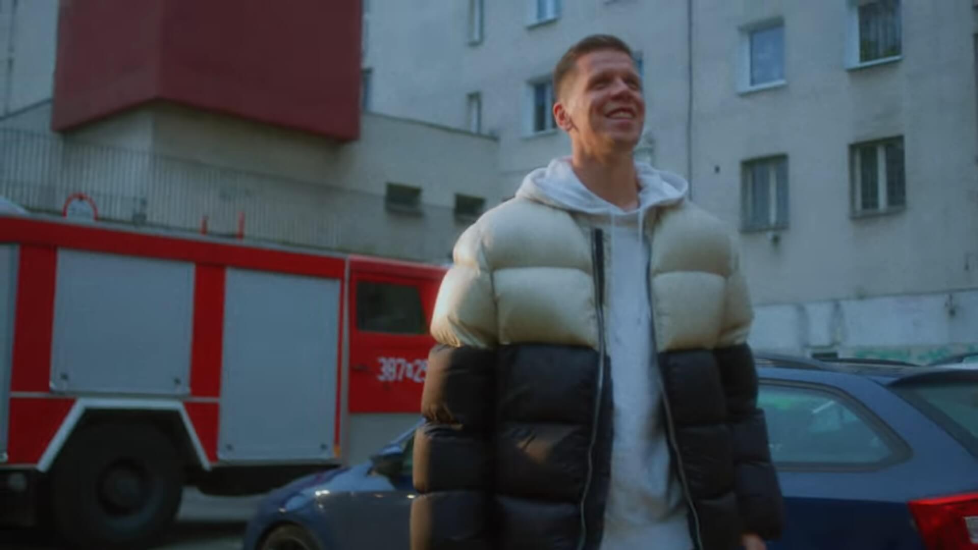 Żona Wojciecha Szczęsnego nagrała piosenkę z okazji mundialu. Refren napisał sam Wojtek [WIDEO] Obraz wpisu