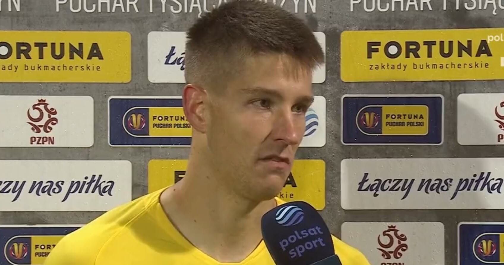 Piłkarz Śląska chciał pobić swojego kolegę. Rzucił się na niego po meczu Obraz wpisu