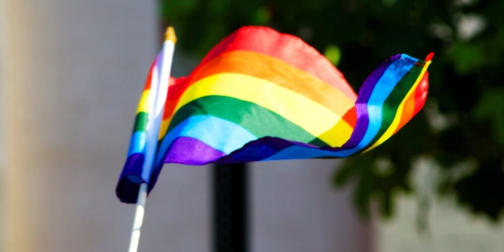 8 reprezentacji zagra na mundialu w tęczowych opaskach. 3 drużyny odmówiły Obraz wpisu