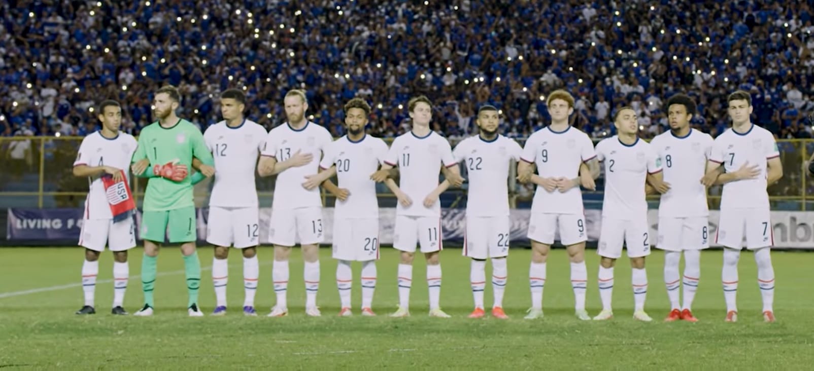 Stany Zjednoczone zostaną wykluczone z MŚ? Irańczycy oburzyli się za użycie niewłaściwej flagi kraju Obraz wpisu