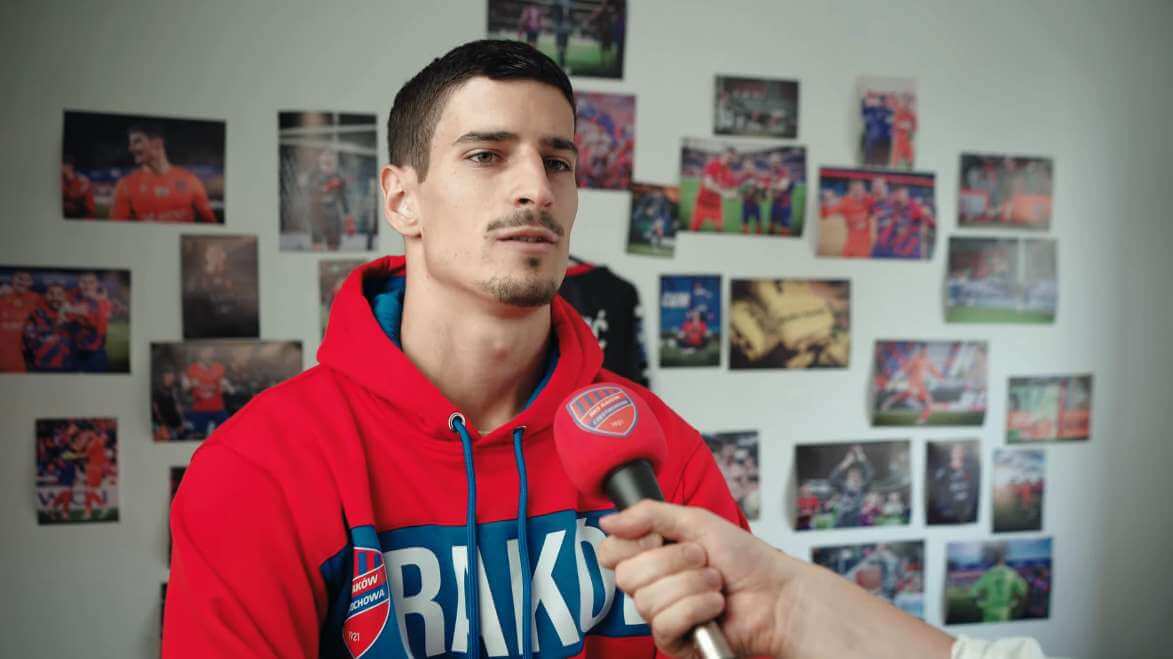 Powraca temat transferu Vladana Kovačevicia. Bramkarz Rakowa jest na liście życzeń klubu z Bundesligi Obraz wpisu