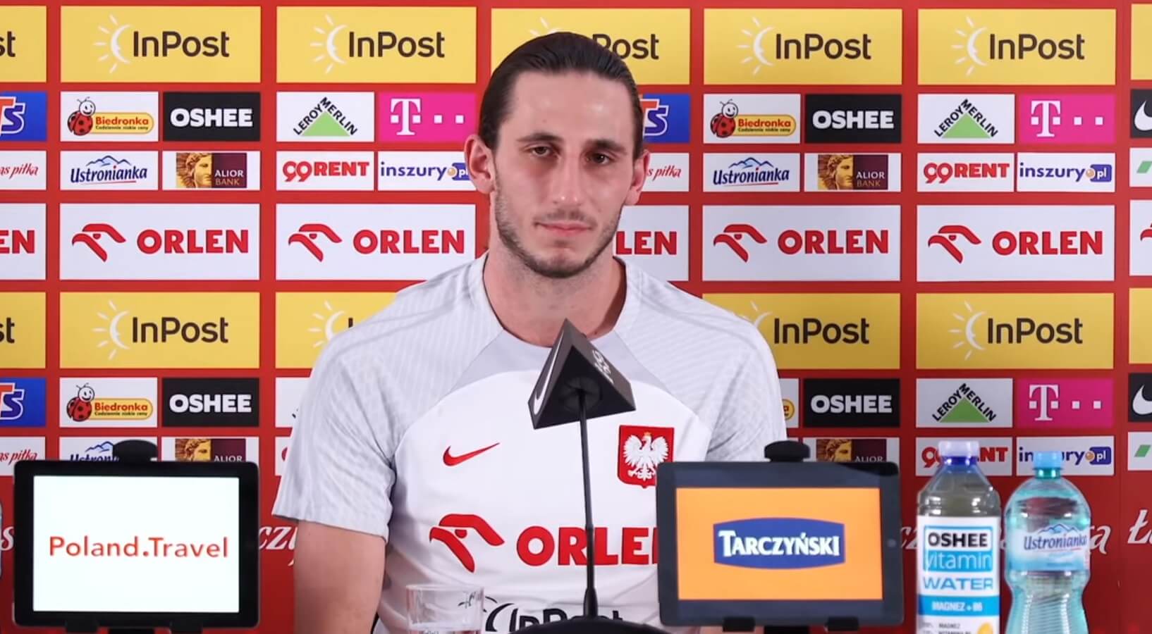 Kamil Grabara ocenił grę reprezentacji Polski. „To nie są skoki narciarskie, żeby oceniać styl” Obraz wpisu