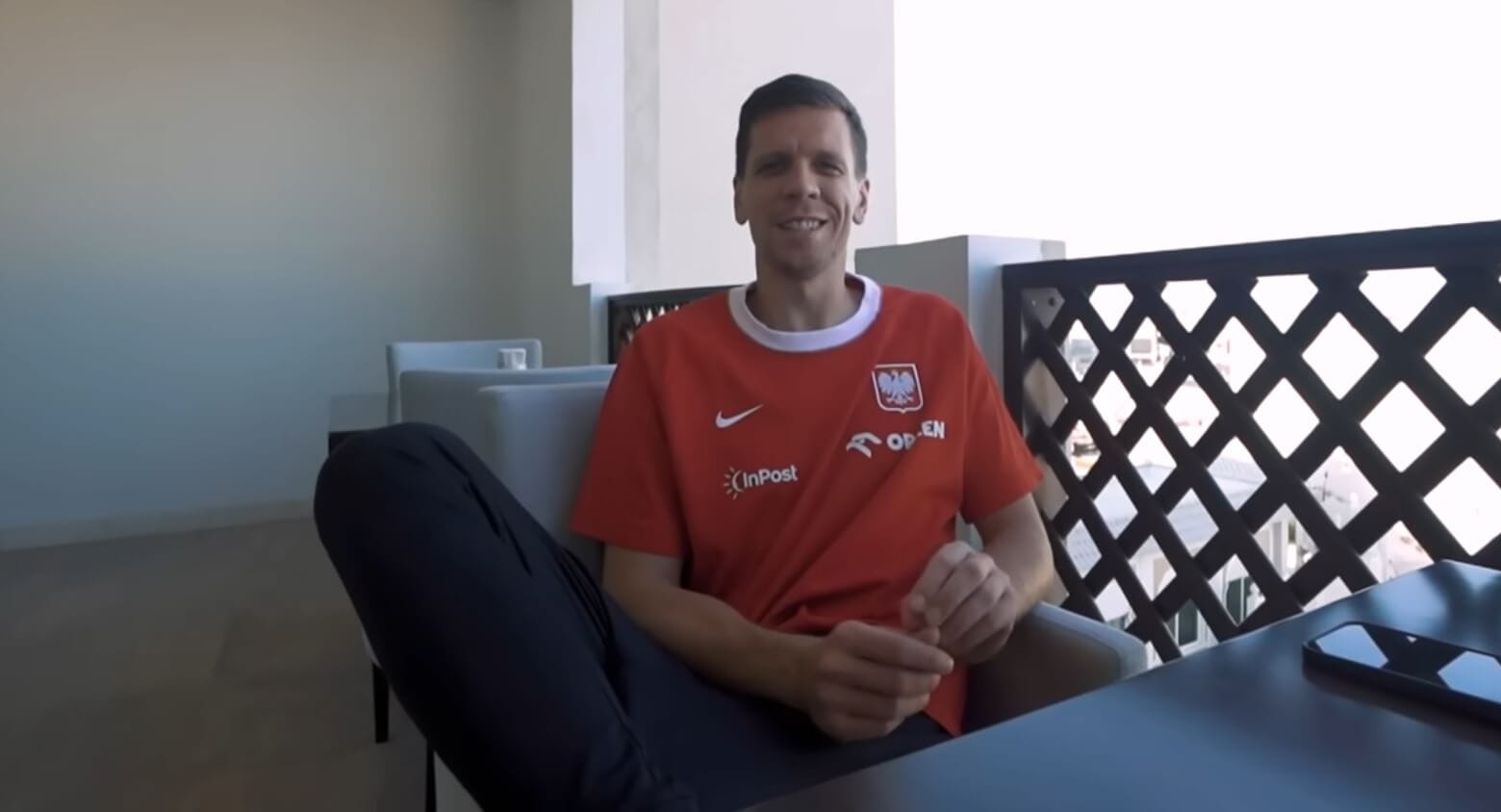 Hiszpanie wypytywali Urbana o powrót Szczęsnego do reprezentacji. Selekcjoner postawił sprawę jasno Obraz wpisu