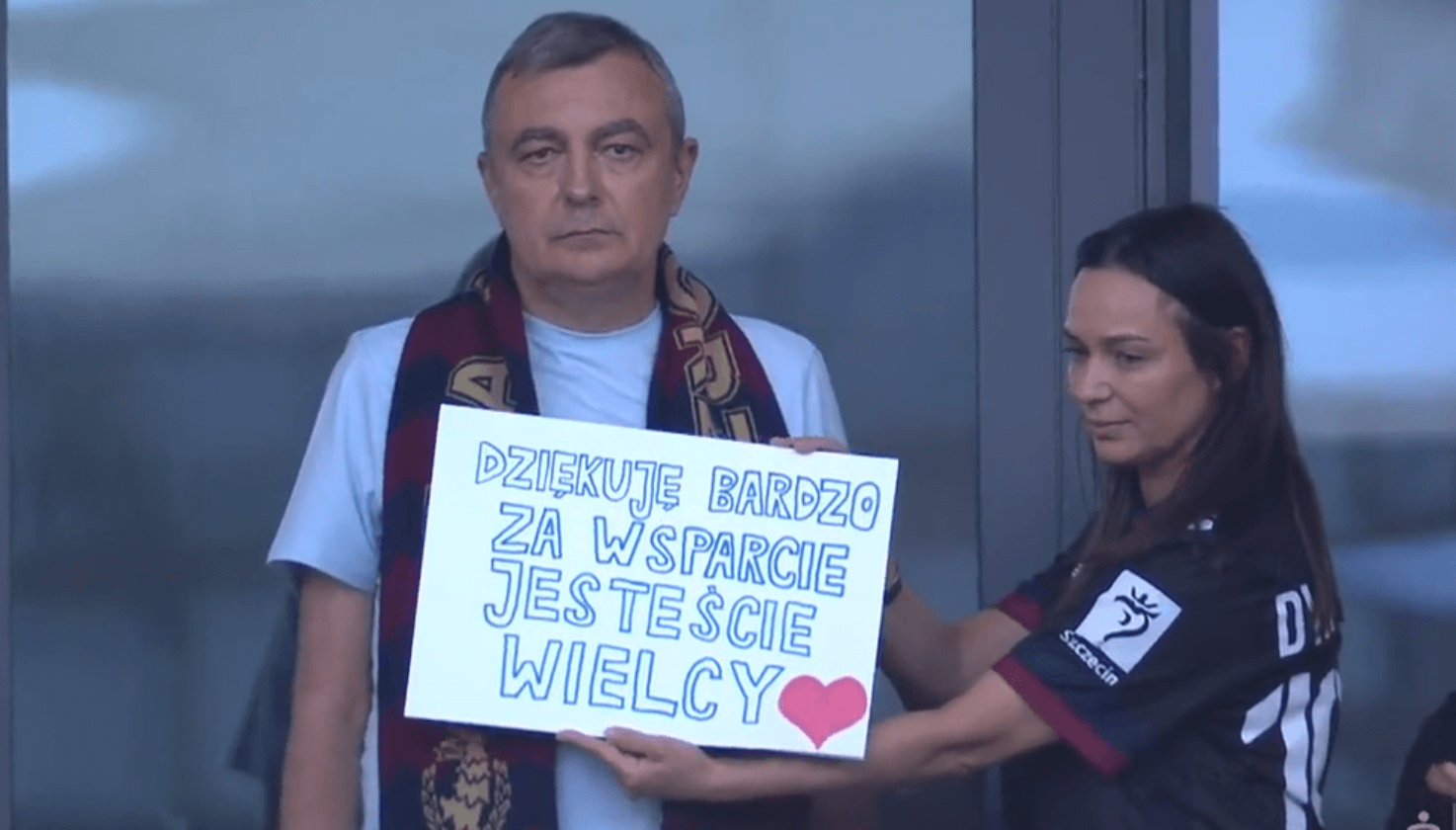Kibice i piłkarze zgotowali owację dla legendy Pogoni Szczecin. Zmaga się z ciężką chorobą [WIDEO] Obraz wpisu