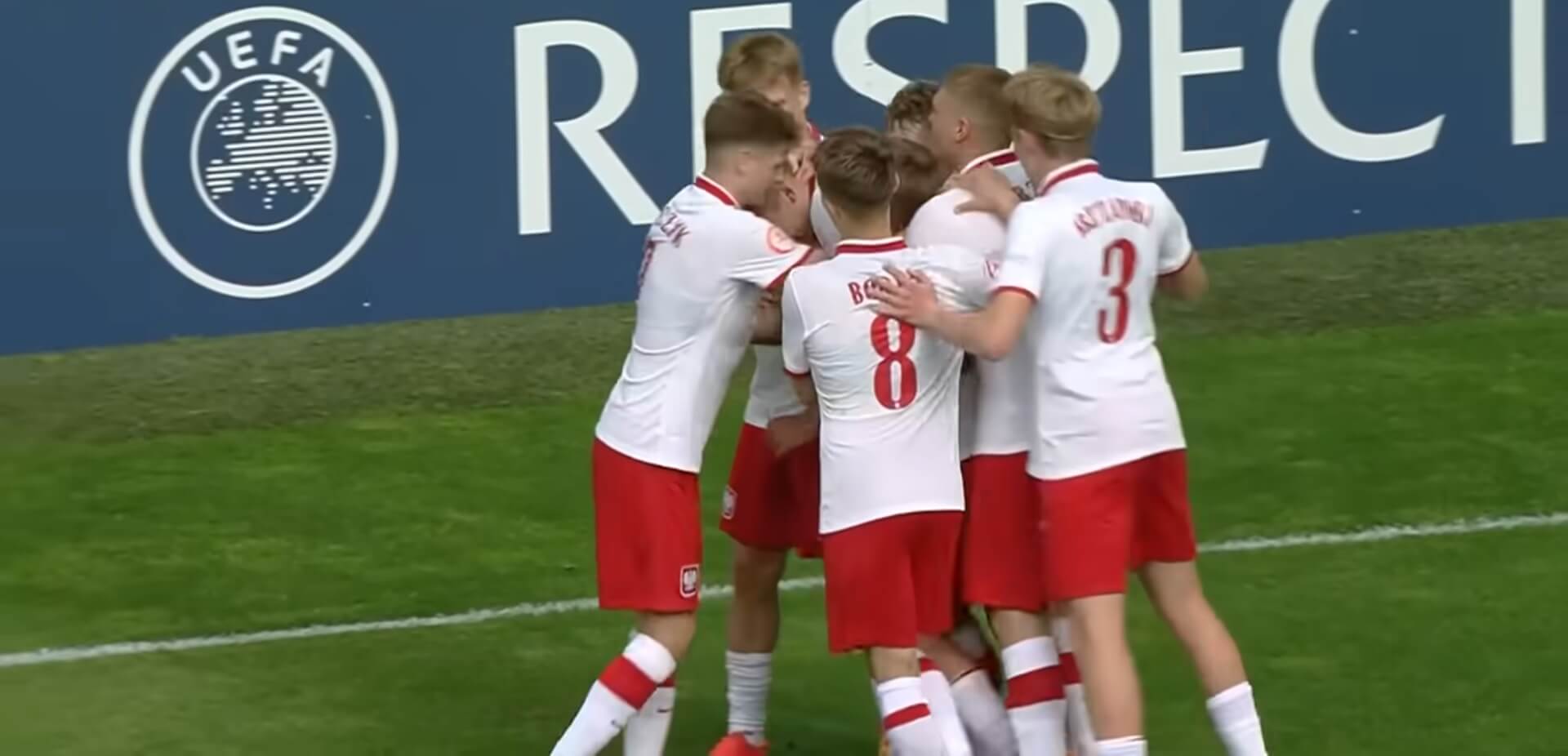 Fabrizio Romano potwierdza. Polski talent dołączy do AC Milan Obraz wpisu