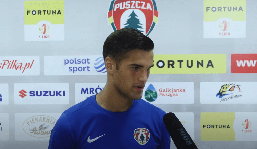 Kewin Komar opowiedział o pobiciu na festynie. Bramkarz Puszczy przerwał milczenie głośnym wywiadem Obraz wpisu