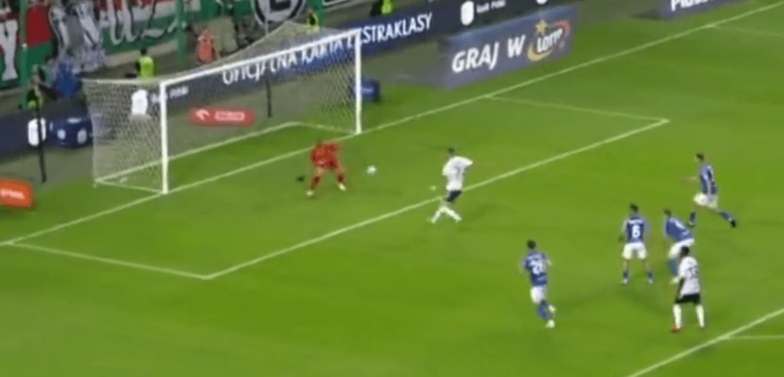 Identyczne bramki w różnych meczach Ekstraklasy. Legia i Zagłębie z podobnymi trafieniami [WIDEO] Obraz wpisu