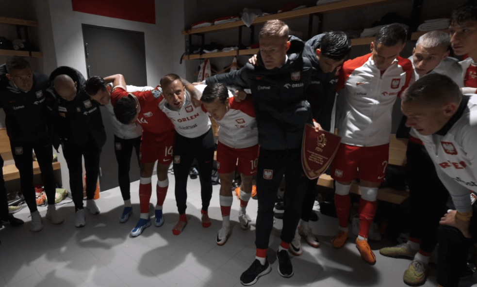 Tak Grosicki motywował kolegów w szatni. „Ch***wy czas był, ale to jest koniec” [WIDEO] Obraz wpisu