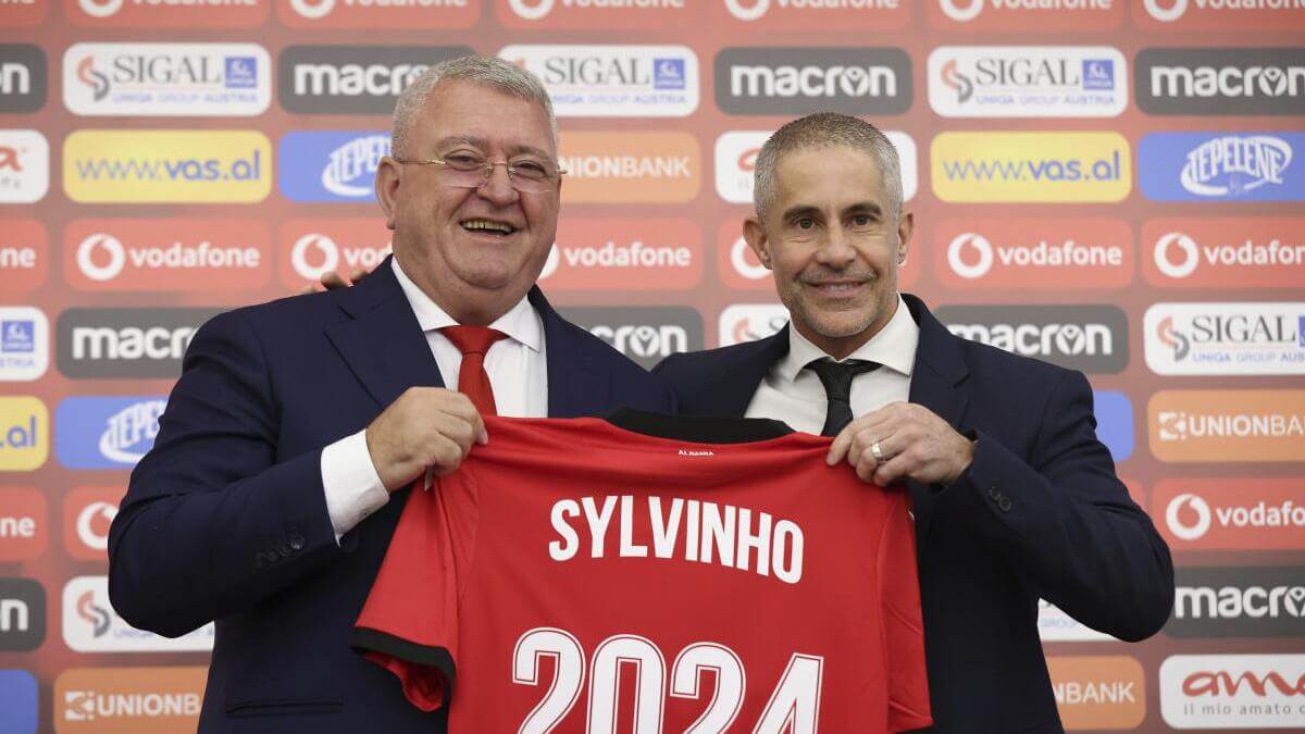 Selekcjoner Albanii ocenił grupę z Hiszpanią, Włochami i Chorwacją. „Brakuje Argentyny i Brazylii” Obraz wpisu