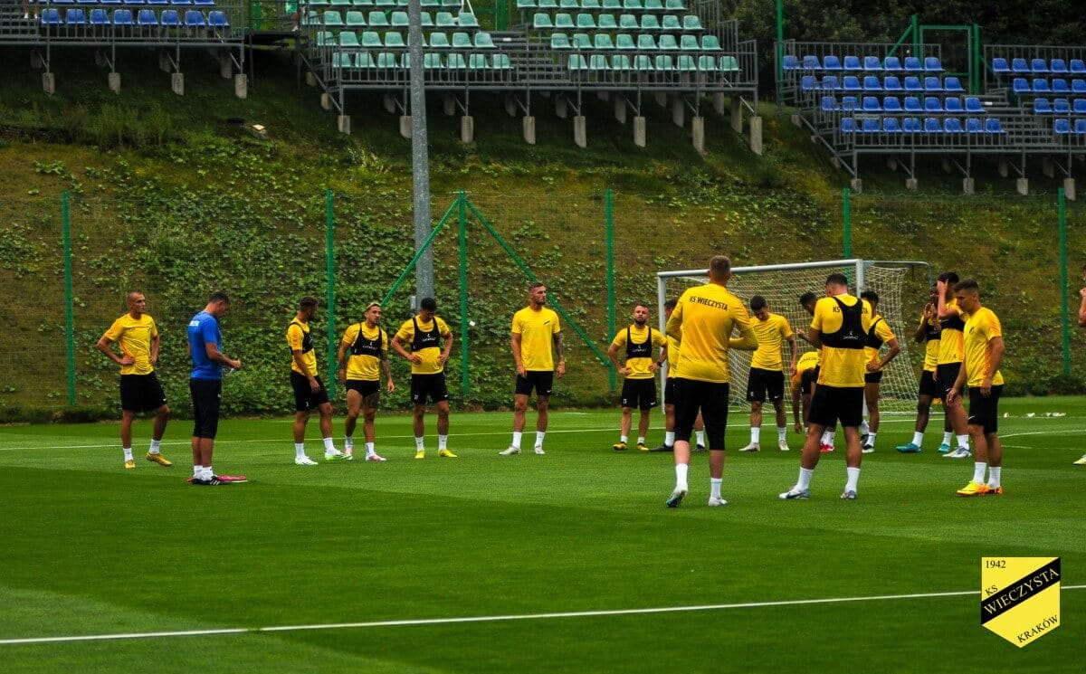 Wieczysta chce sprowadzić legendę polskiej piłki. Tak głośnego nazwiska jeszcze nie miała Obraz wpisu