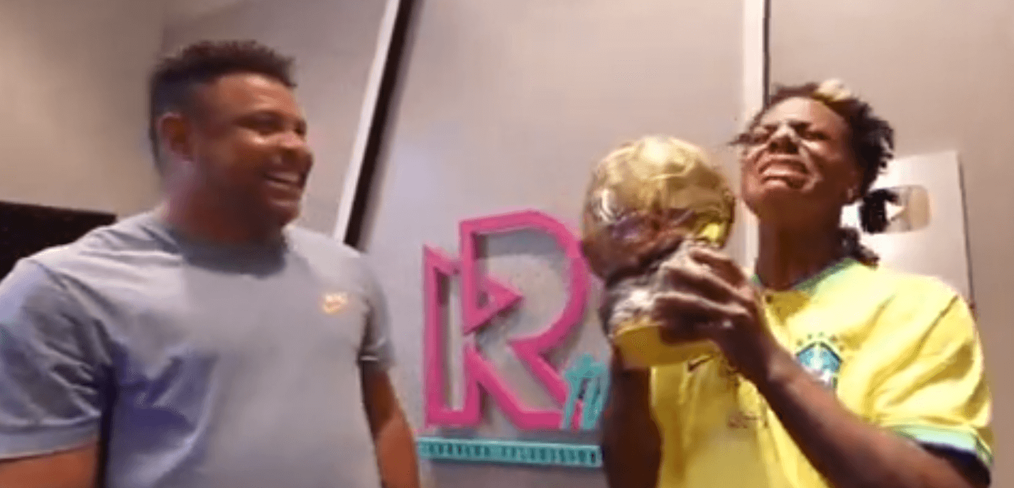 Złota Piłka w rękach Speeda. Streamer zapytał Ronaldo, czy jest ojcem Cristiano [WIDEO] Obraz wpisu