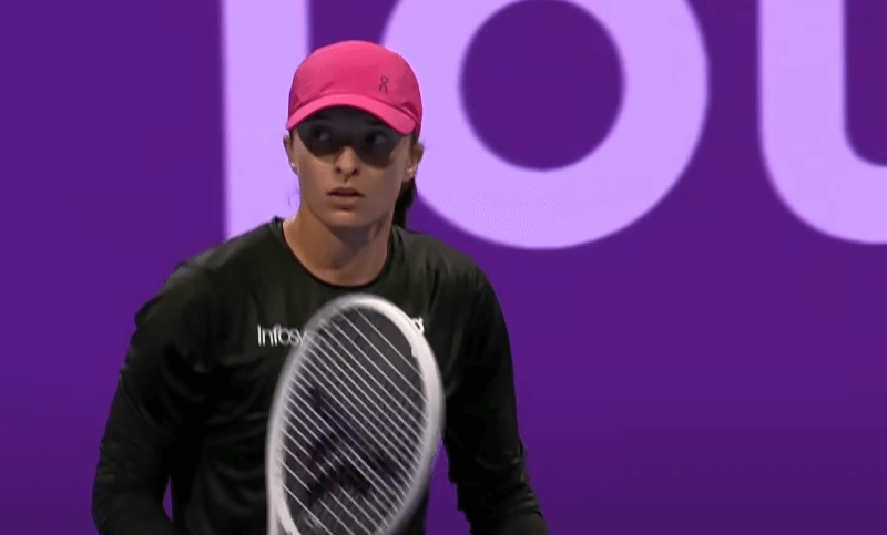 Iga Świątek dobitnie o porażce w półfinale. „Płakałam przez sześć godzin” Obraz wpisu