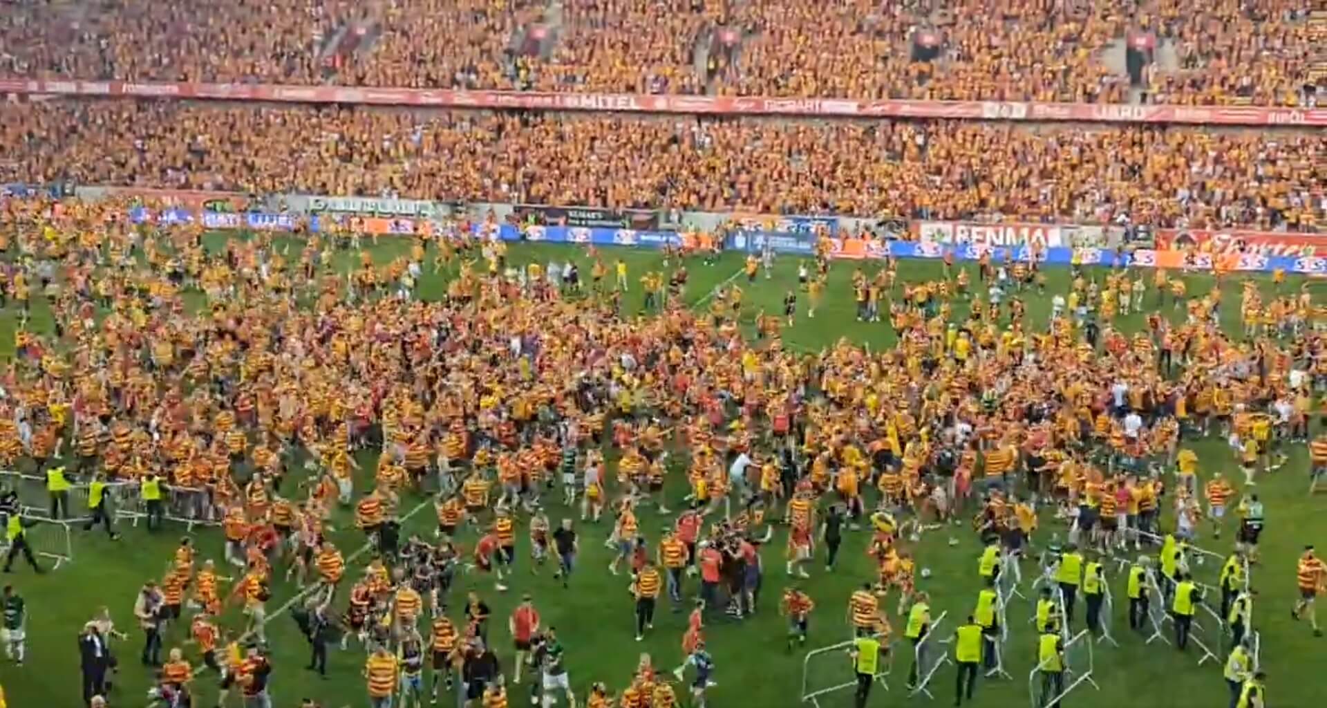 Jagiellonia mistrzem Polski! W Białymstoku trwa świętowanie [WIDEO] Obraz wpisu