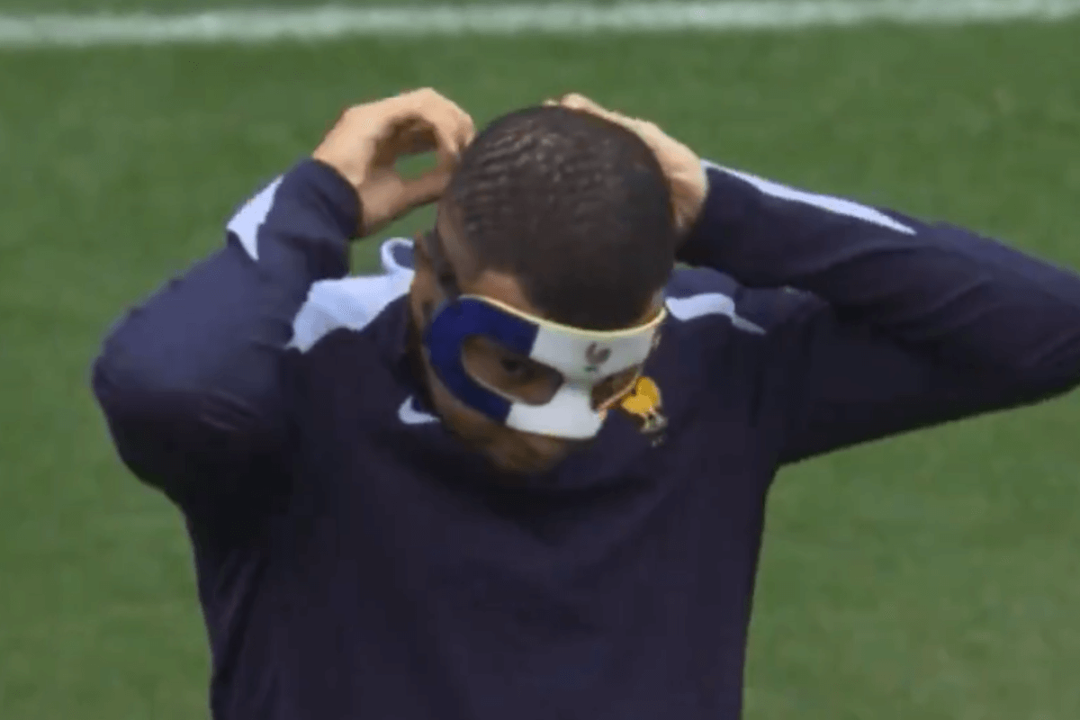 Emmanuel Petit krytykuje Kyliana Mbappe. „Jak dotąd nie jest godny być kapitanem” Obraz wpisu