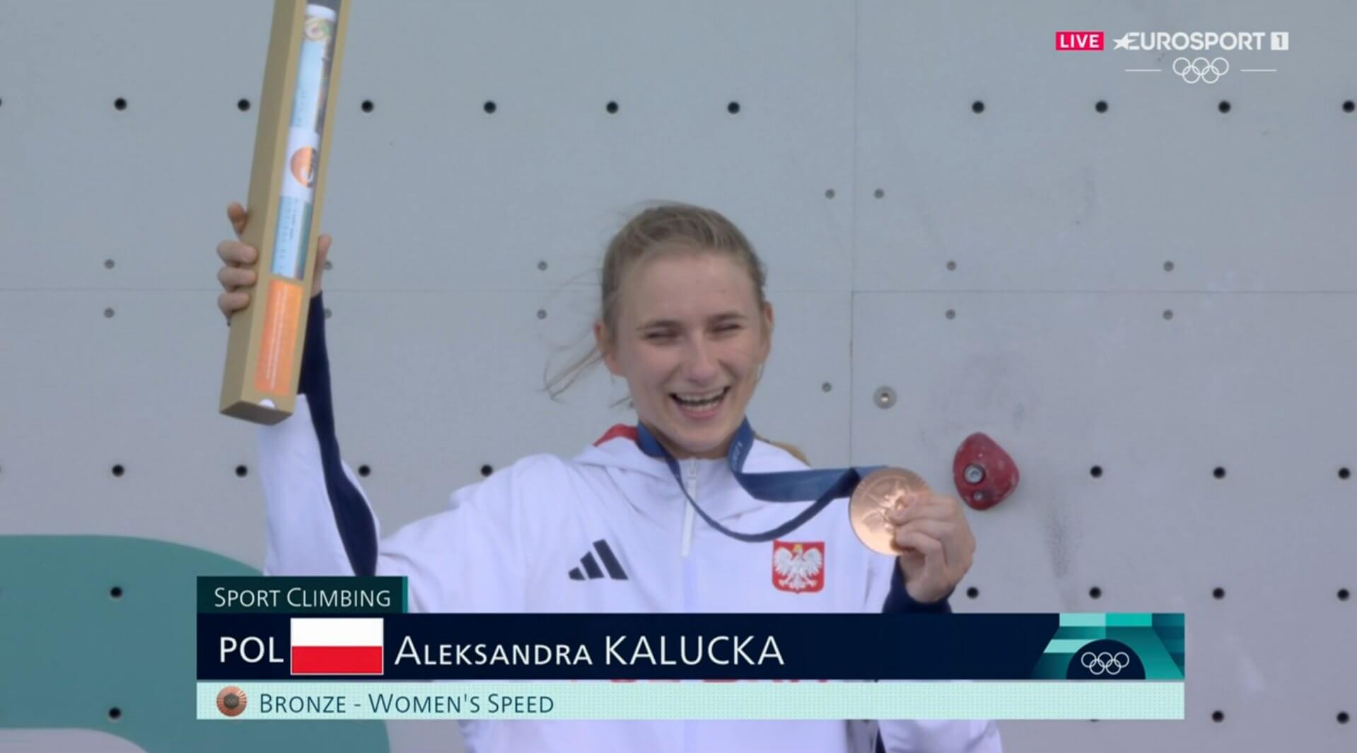 Poruszająca historia Aleksandry Kałuckiej i jej siostry bliźniaczki. Obie miały nigdy nie chodzić Obraz wpisu