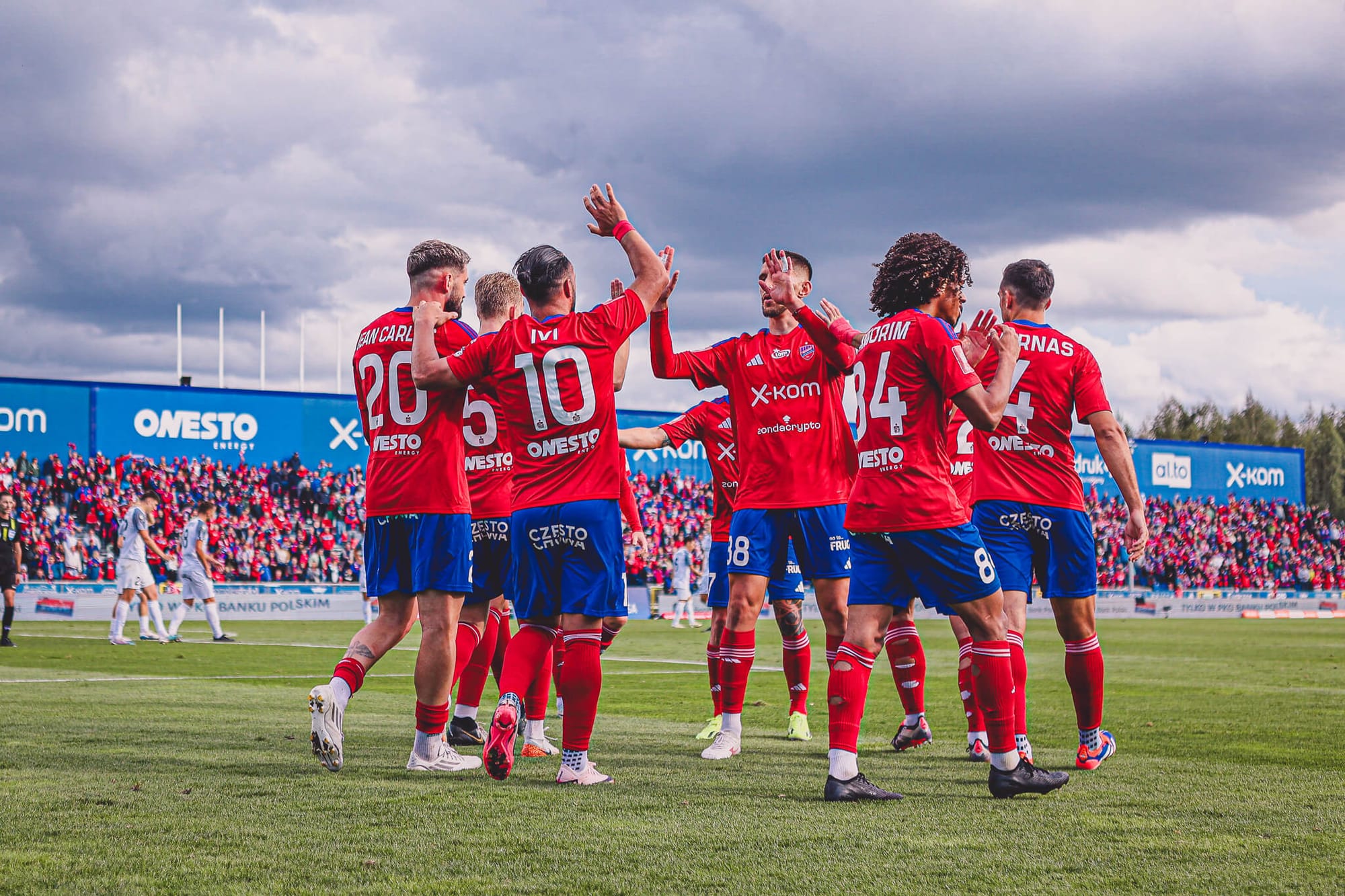 Polskie kluby walczą o europejskie puchary! Relacja bramkowa ze wszystkich spotkań [WIDEO] Obraz wpisu