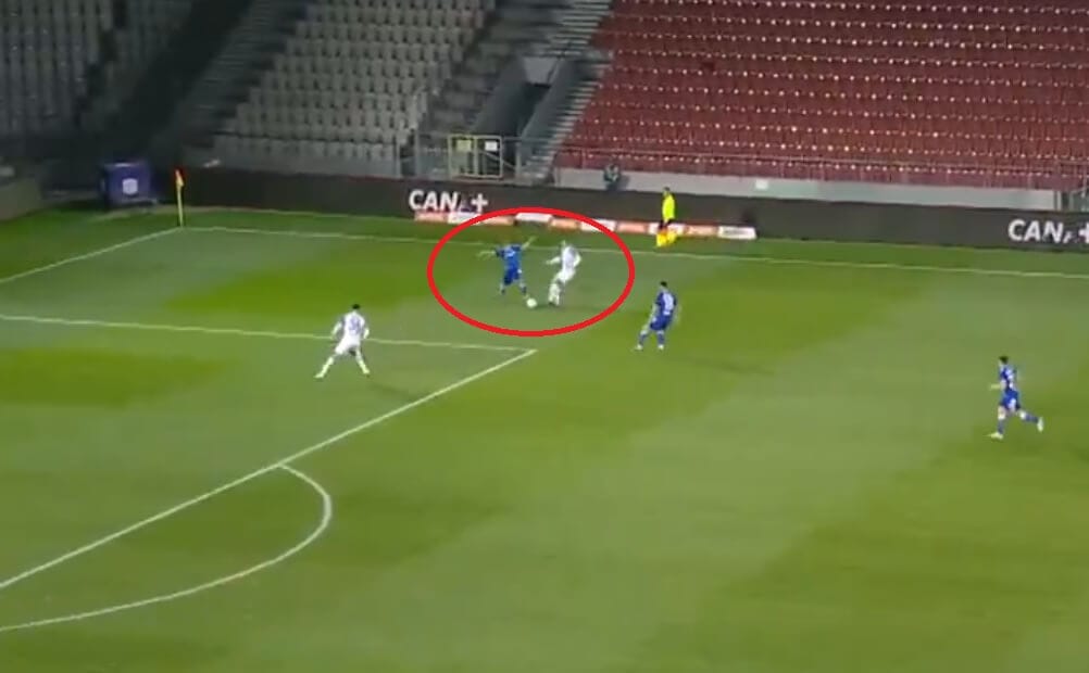 Kontrowersja w meczu Puszcza-Lech. Piłkarz Kolejorza słusznie wyrzucony z boiska? [WIDEO] Obraz wpisu