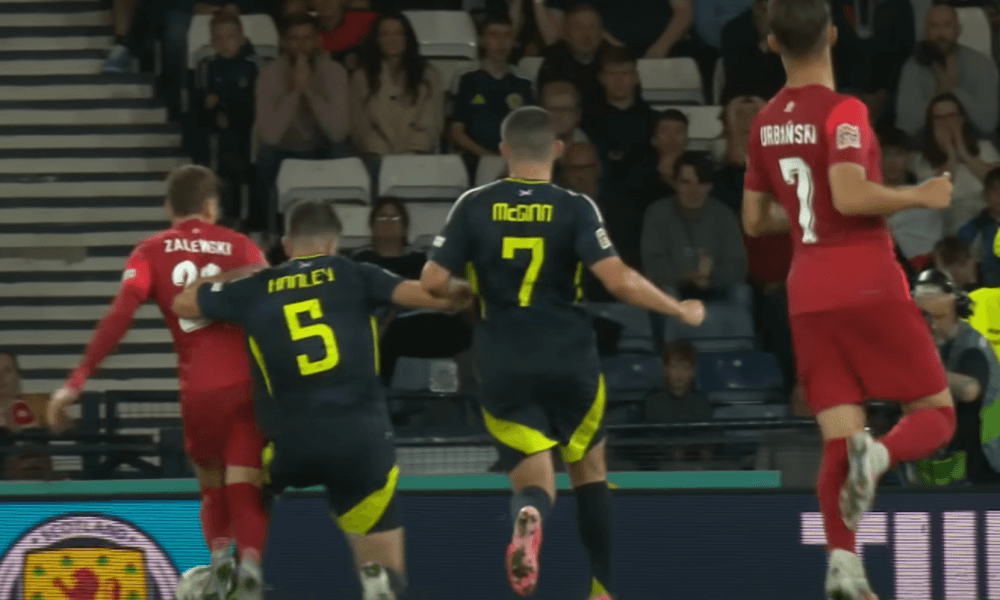 Kluczowy piłkarz odsunięty od składu na Szkocję?! Michał Probierz znowu chce namieszać Obraz wpisu