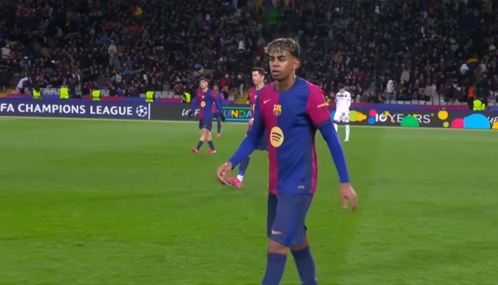 Hiszpanie mają pomysł na Yamala. „Nie jest już tak dynamiczny na skrzydle” Obraz wpisu