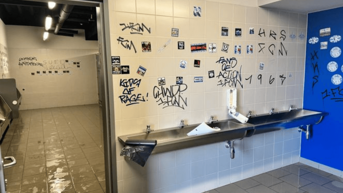 Otwarcie stadionu Odry Opole przyćmione przez incydent z kibicami Magdeburga. Trwa ustalanie sprawców Obraz wpisu