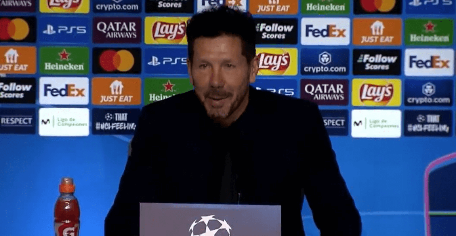 Diego Simeone wściekł się na Szymona Marciniaka. Przejechał się po sędziach na konferencji prasowej [WIDEO] Obraz wpisu