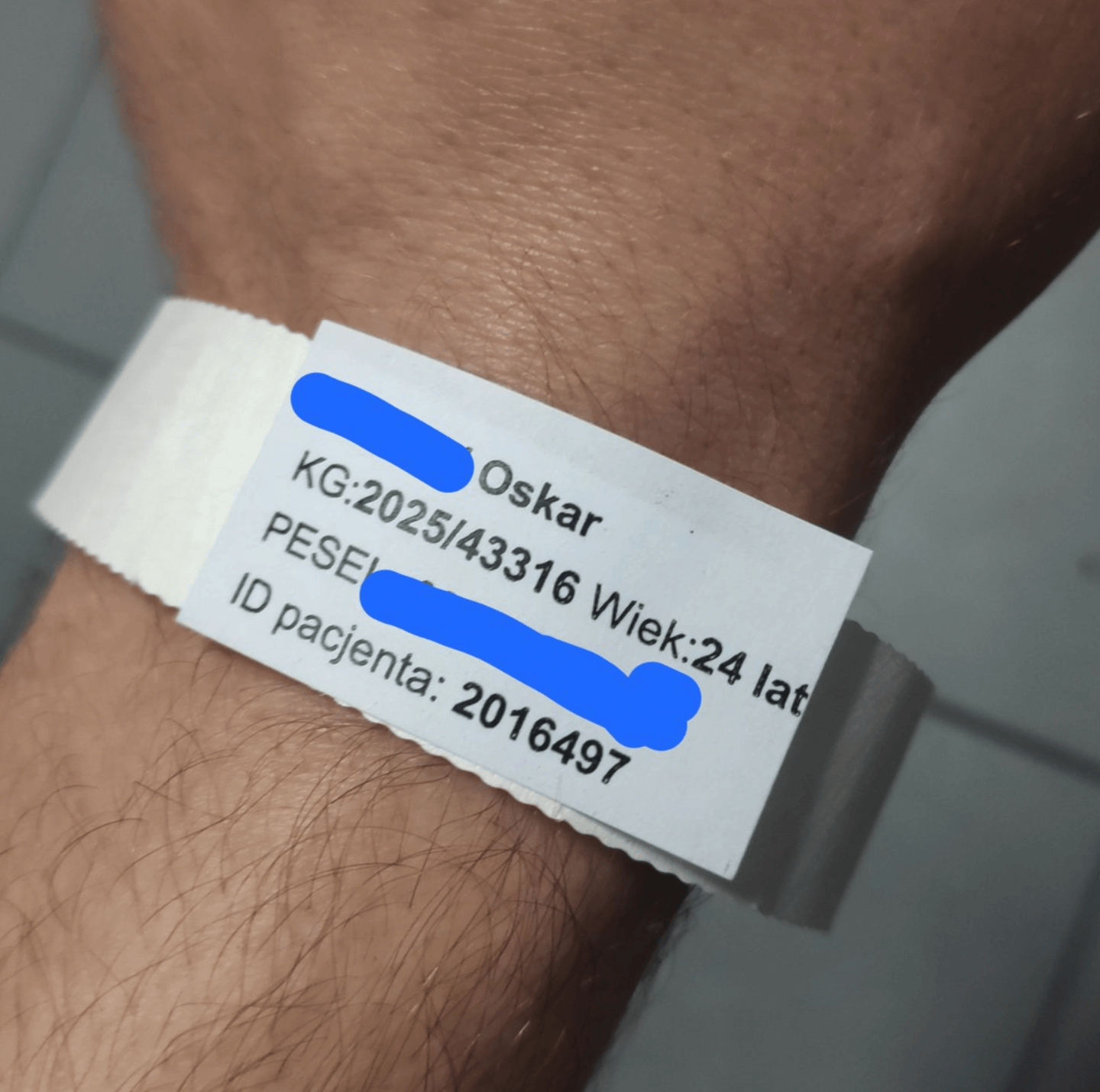 Kibic Pogoni wylądował w szpitalu. Został pobity z powodu… szalika Obraz wpisu