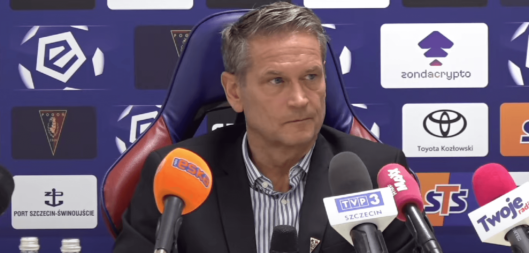 Nowy trener Pogoni rozmawiał z Nielsem Frederiksenem. Ujawnił, co mu powiedział Obraz wpisu