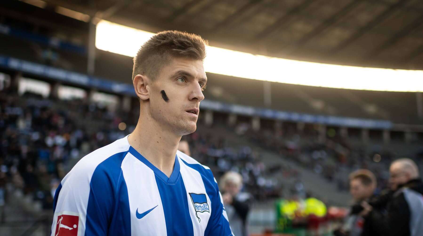 Krzysztof Piątek na wylocie z Herthy? Sky Sports ujawnia cenę, za którą Niemcy oddadzą Polaka Zdjęcie główne wpisu