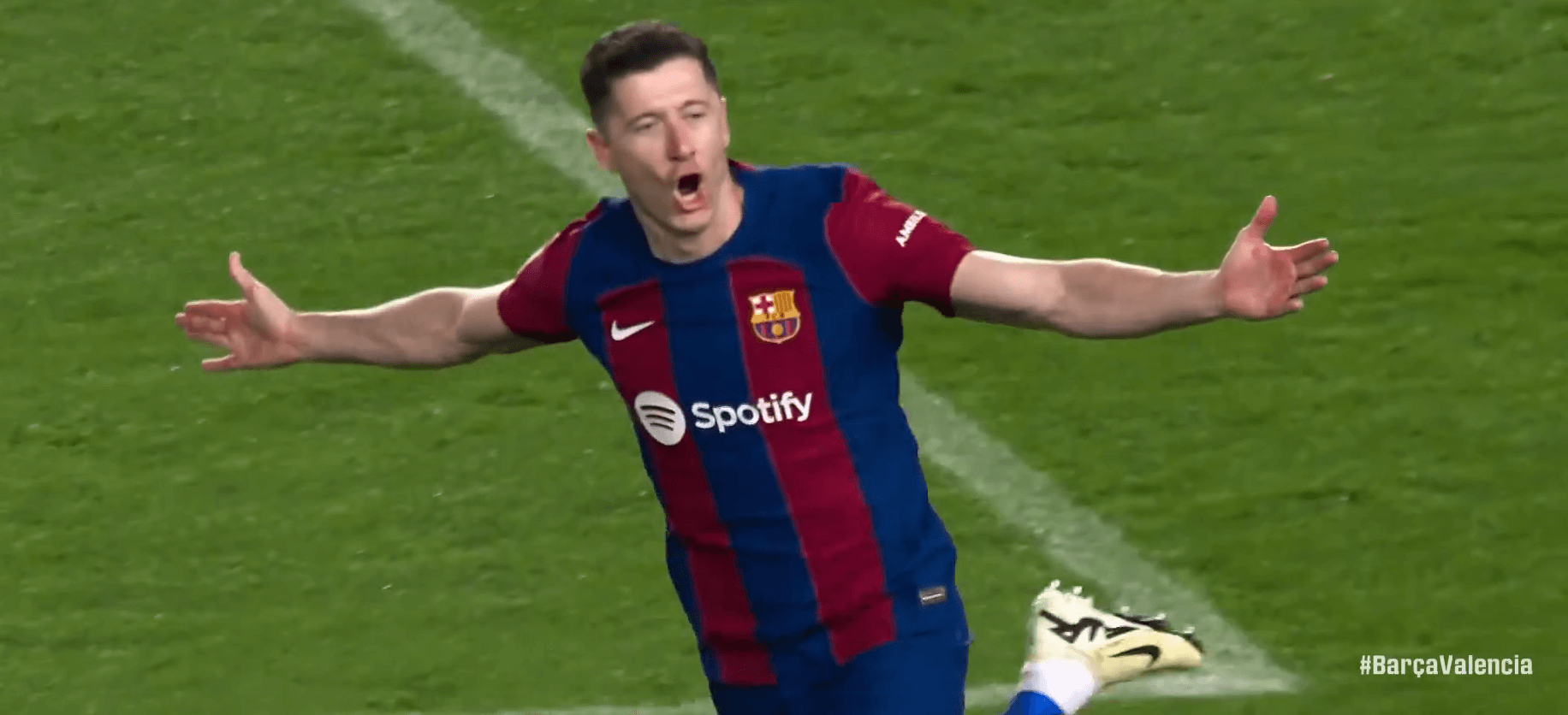 Hiszpania zachwycona występem Lewandowskiego z Bayernem. „Wykonał świetną robotę” Zdjęcie główne wpisu