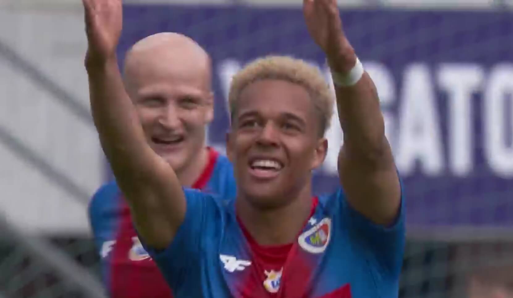 Skandaliczne komentarze w stronę Michaela Ameyawa. „Przecież to nie jest Polak” Zdjęcie główne wpisu